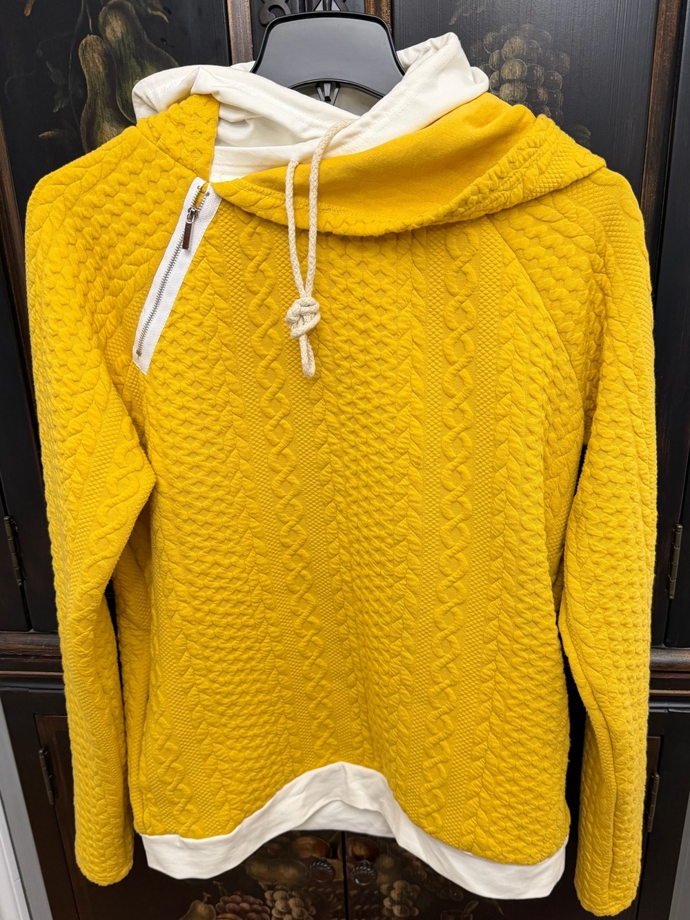 Women’s Double Hoodie Size L Yellow Quilted Asymmetrical Zip Sweatshirt